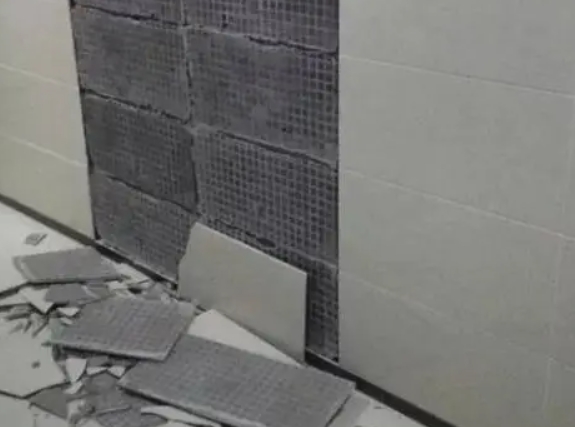 通海瓷砖空鼓维修公司分享下通海墙砖松动维修的知识